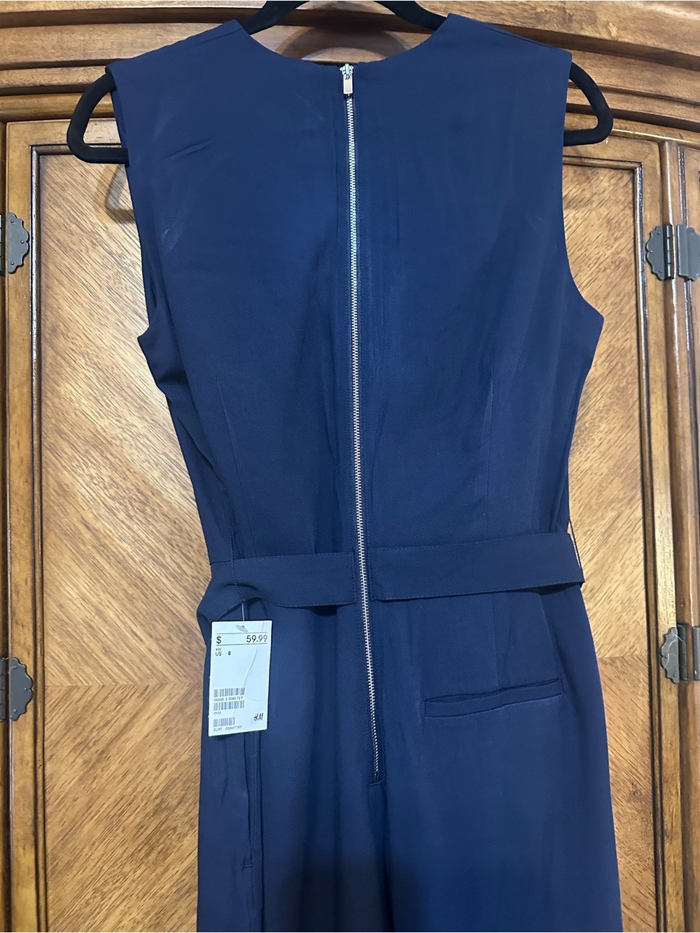 H&M Navy Belted Sleeveless Jumpsuit NWT Size 8 Cropped Tapered Leg - Picture 3 of 16